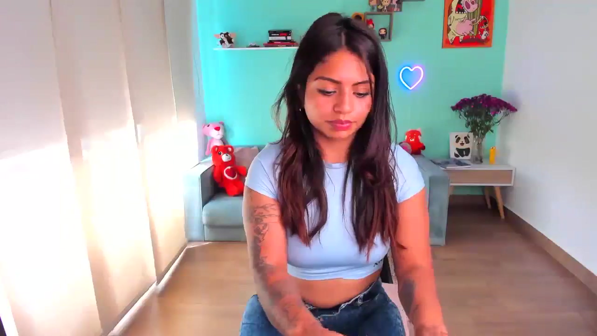 Gallery image thumbnail from SarishaLove's myfreecams stream on, 09/26/2023, 18:37 image 5 of 20