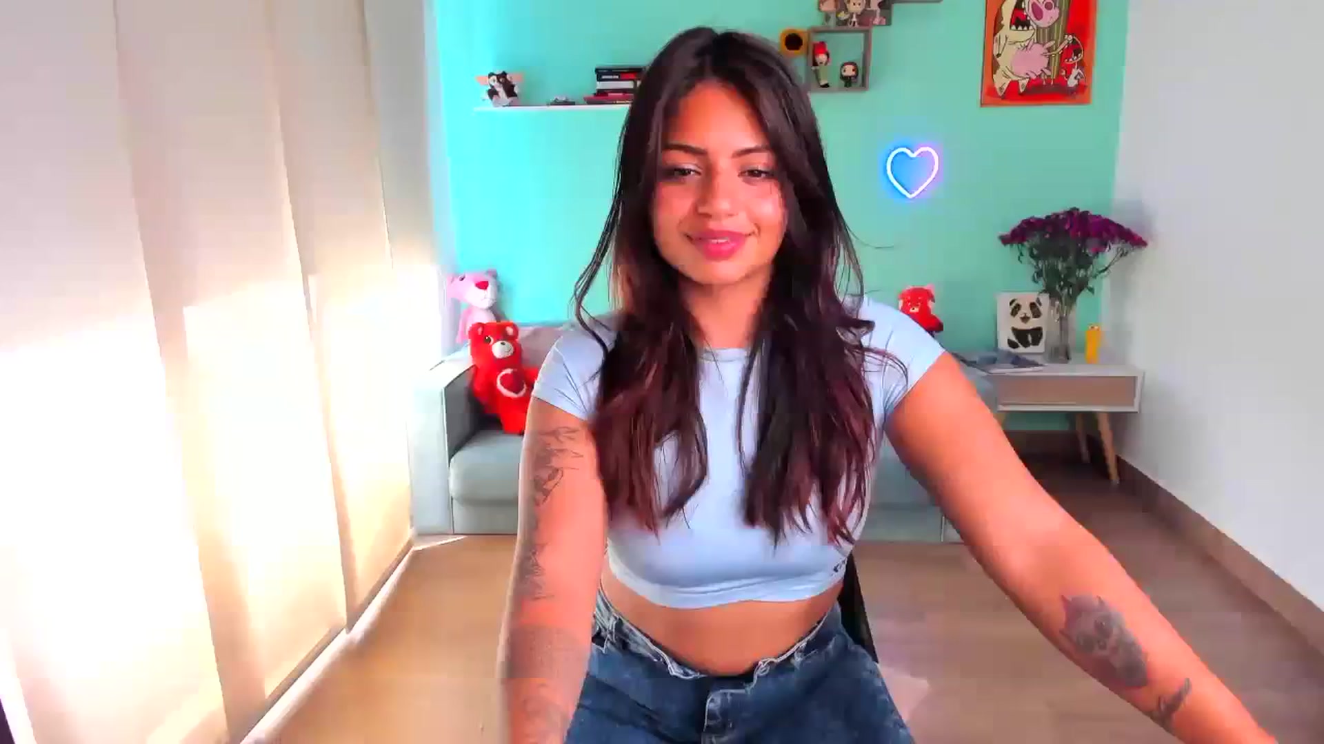 Gallery image thumbnail from SarishaLove's myfreecams stream on, 09/26/2023, 18:37 image 1 of 20