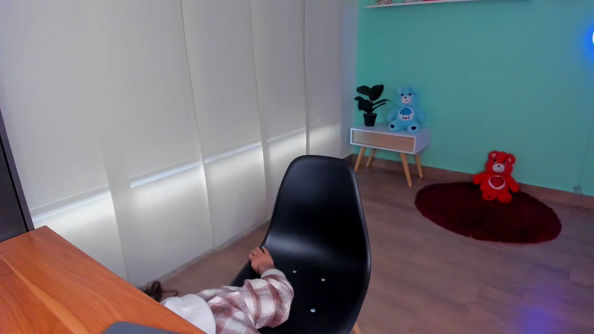Gallery image thumbnail from SarishaLove's myfreecams stream on, 02/01/2024, 12:18 image 5 of 20