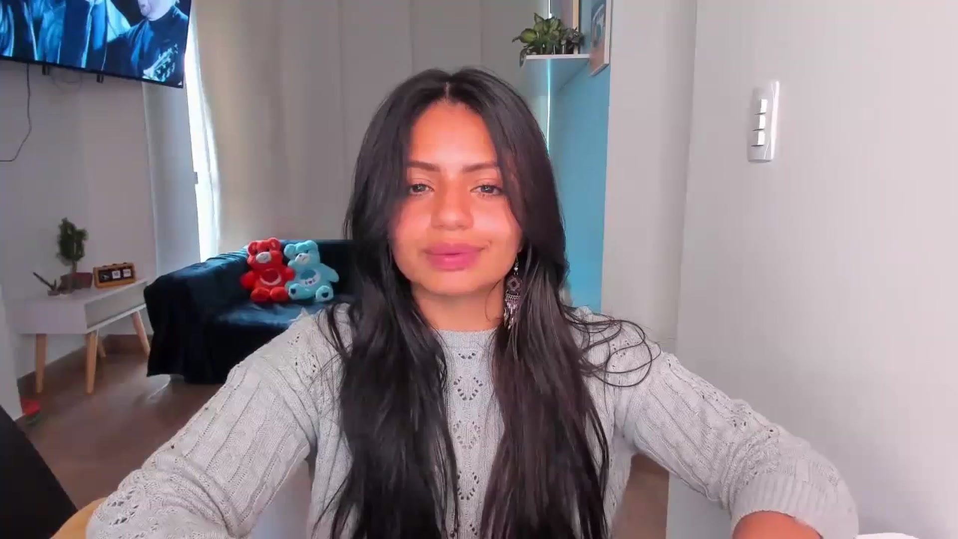 Gallery image thumbnail from SarishaLove's myfreecams stream on, 02/18/2024, 18:05 image 20 of 20