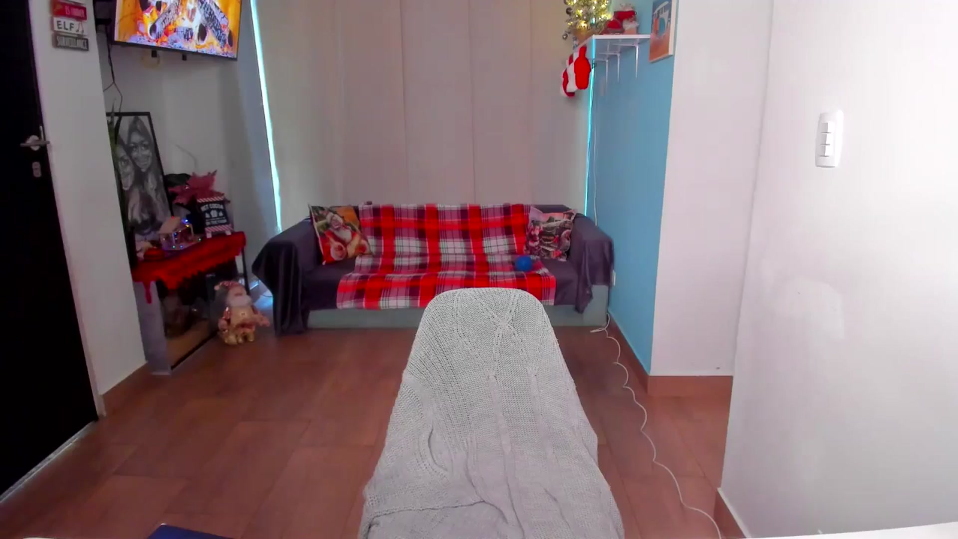 Gallery image thumbnail from SarishaLove's myfreecams stream on, 12/22/2024, 15:34 image 18 of 20