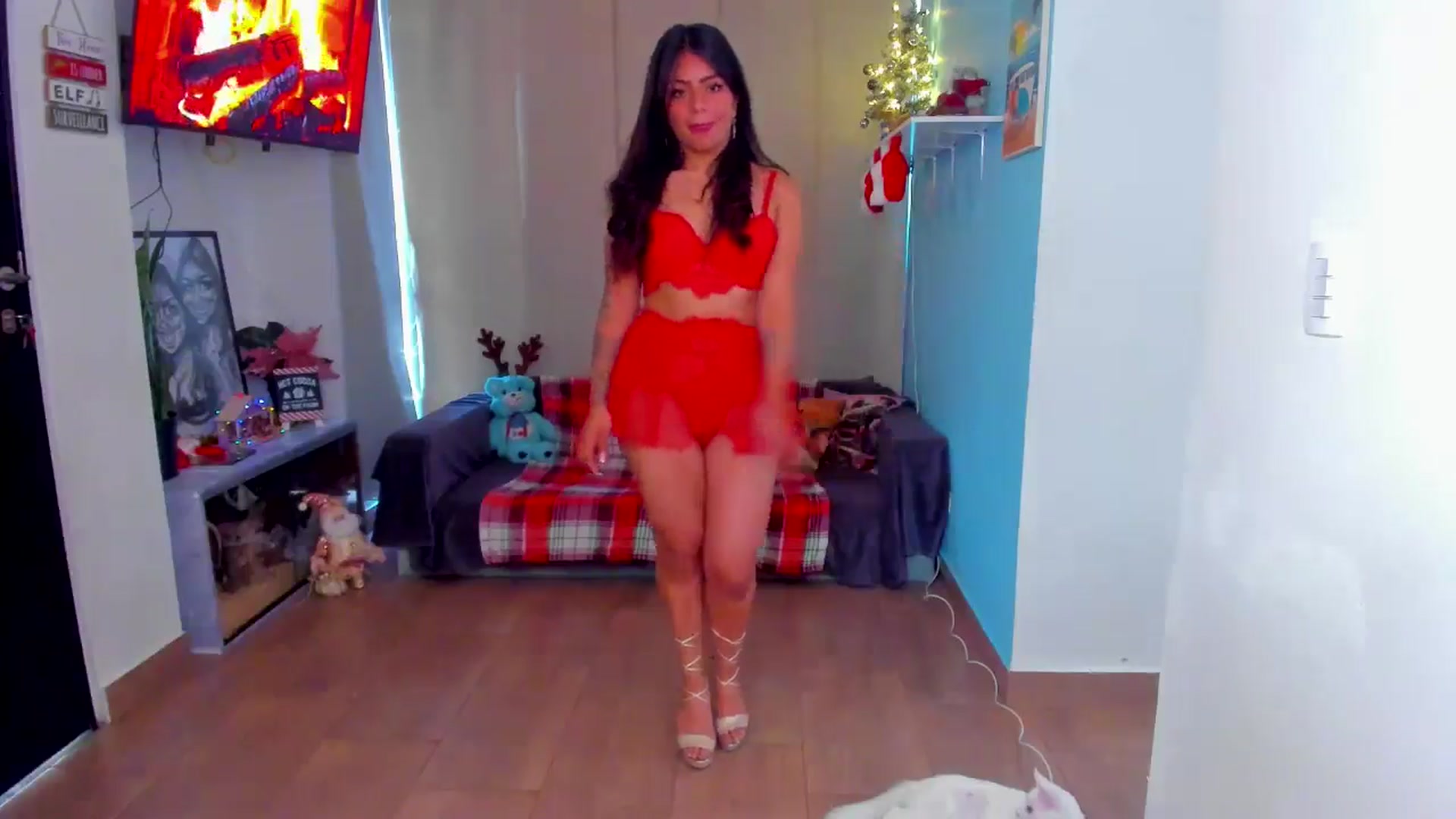 Gallery image thumbnail from SarishaLove's myfreecams stream on, 12/24/2024, 14:35 image 4 of 20