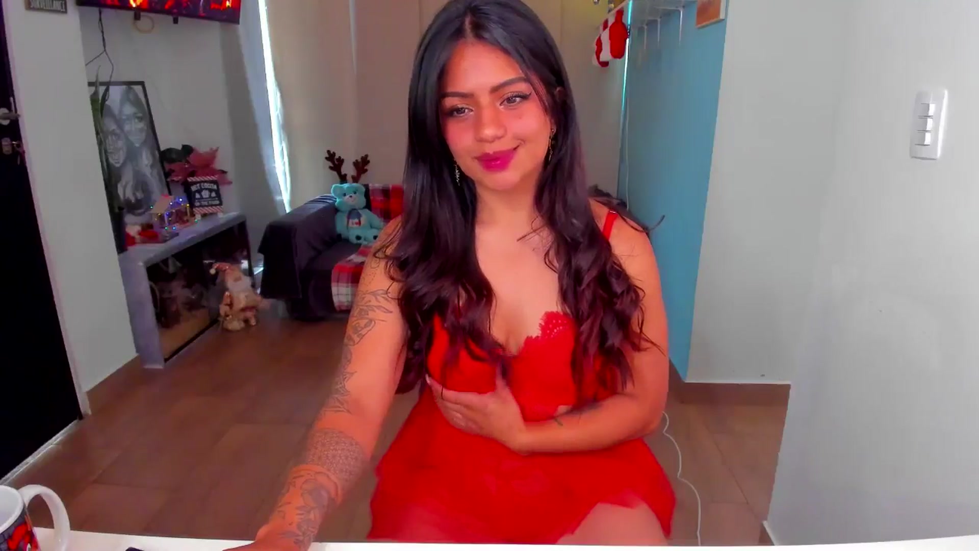 Gallery image thumbnail from SarishaLove's myfreecams stream on, 12/24/2024, 15:36 image 2 of 20