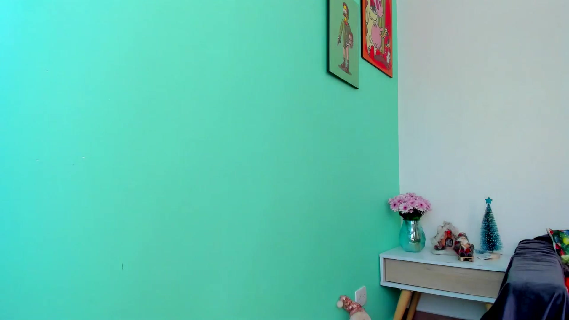 Gallery image thumbnail from SarishaLove's myfreecams stream on, 12/28/2024, 15:05 image 14 of 20