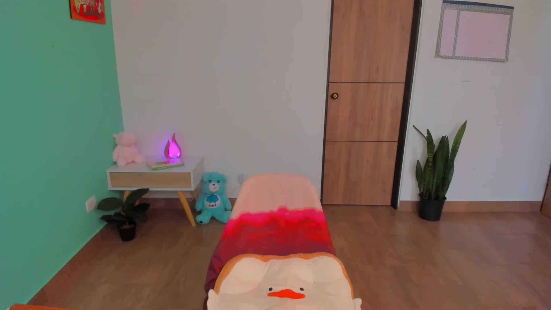 Gallery image thumbnail from SarishaLove's myfreecams stream on, 04/20/2025, 13:21 image 2 of 20