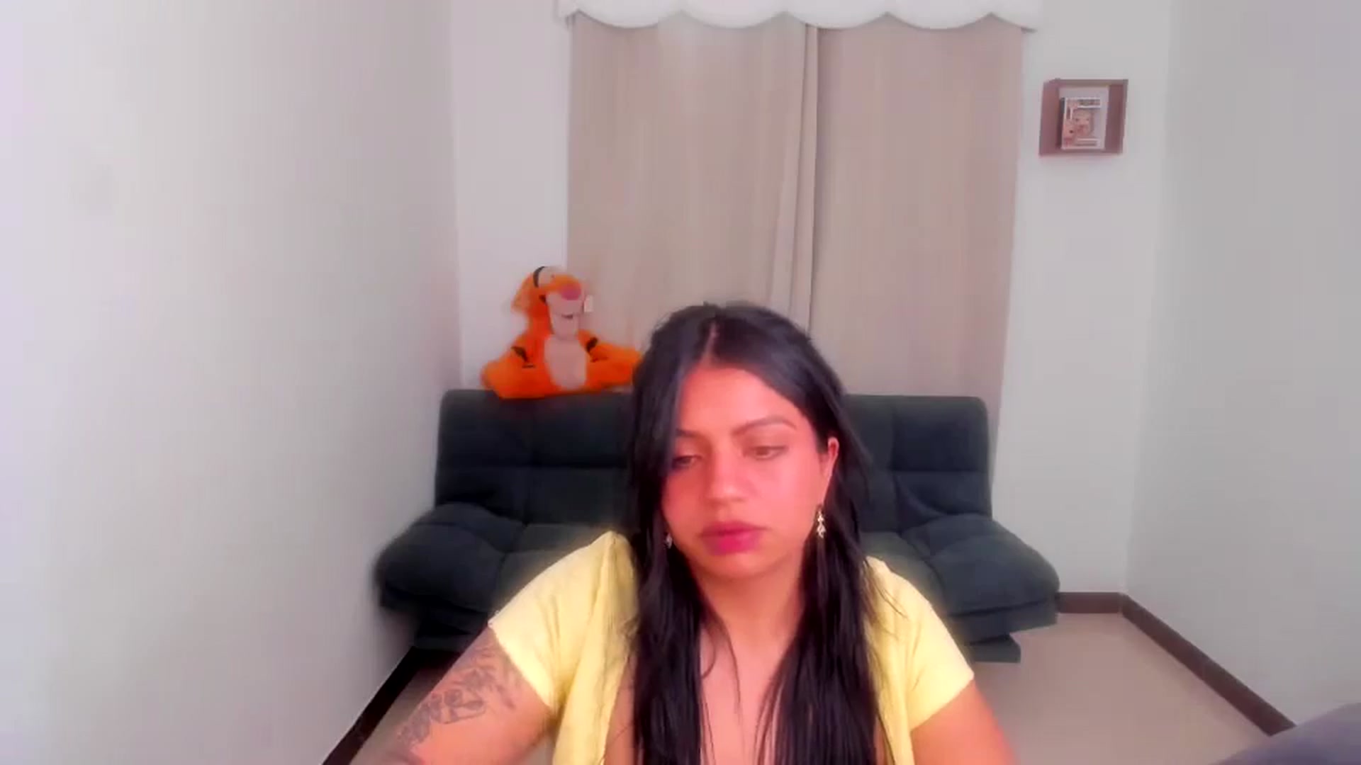 Gallery image thumbnail from SarishaLove's myfreecams stream on, 12/24/2025, 16:47 image 15 of 20