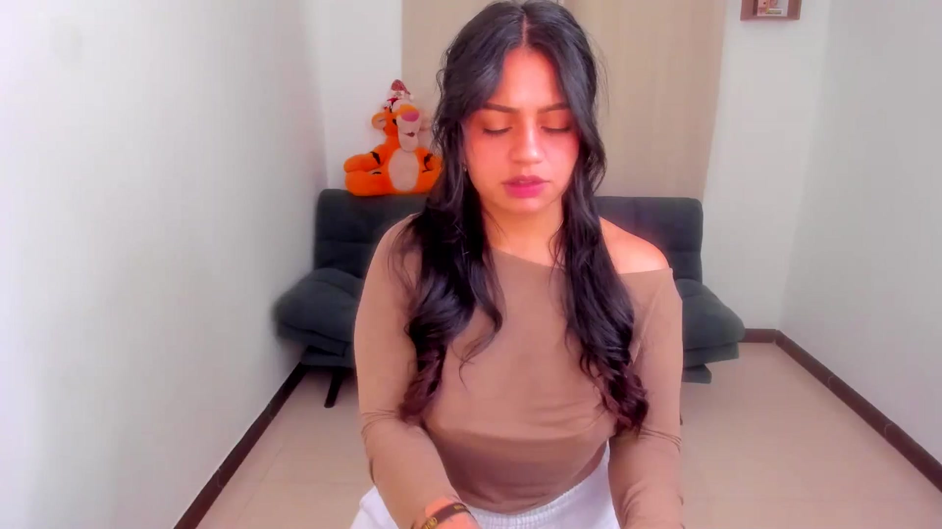Gallery image thumbnail from SarishaLove's myfreecams stream on, 12/30/2025, 14:40 image 8 of 20
