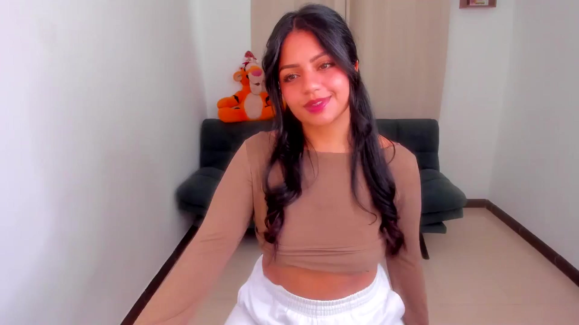 Gallery image thumbnail from SarishaLove's myfreecams stream on, 12/30/2025, 14:40 image 1 of 20