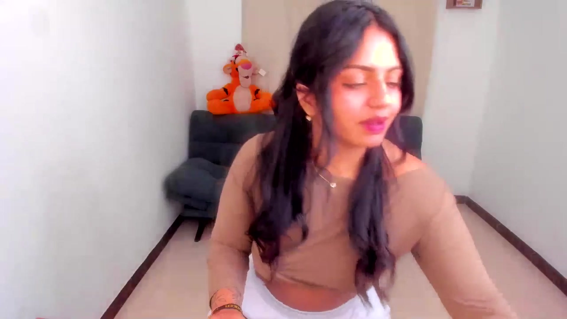 Gallery image thumbnail from SarishaLove's myfreecams stream on, 12/30/2025, 14:40 image 7 of 20