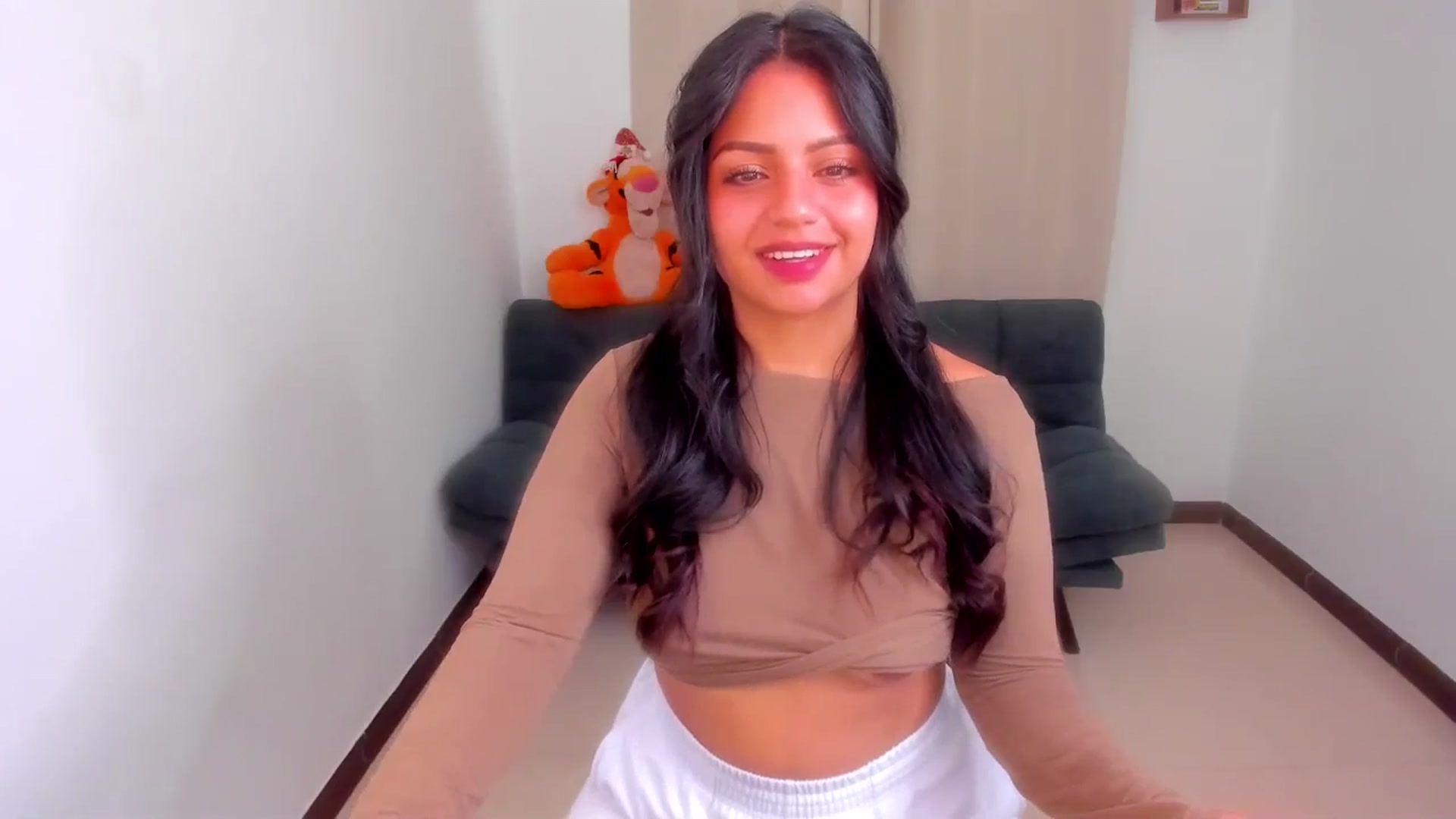 Gallery image thumbnail from SarishaLove's myfreecams stream on, 12/30/2025, 14:40 image 2 of 20