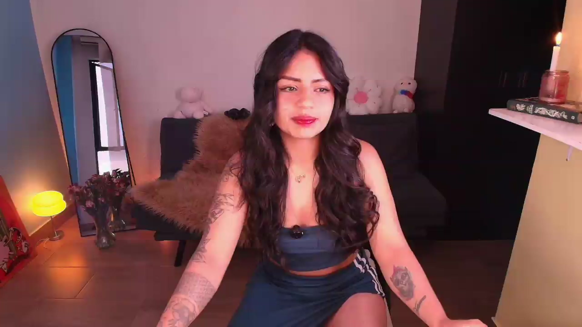 Gallery image thumbnail from SarishaLove's myfreecams stream on, 09/14/2026, 11:16 image 8 of 20