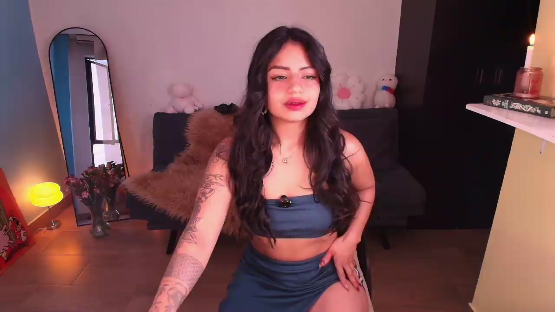 Gallery image thumbnail from SarishaLove's myfreecams stream on, 09/14/2026, 11:16 image 17 of 20