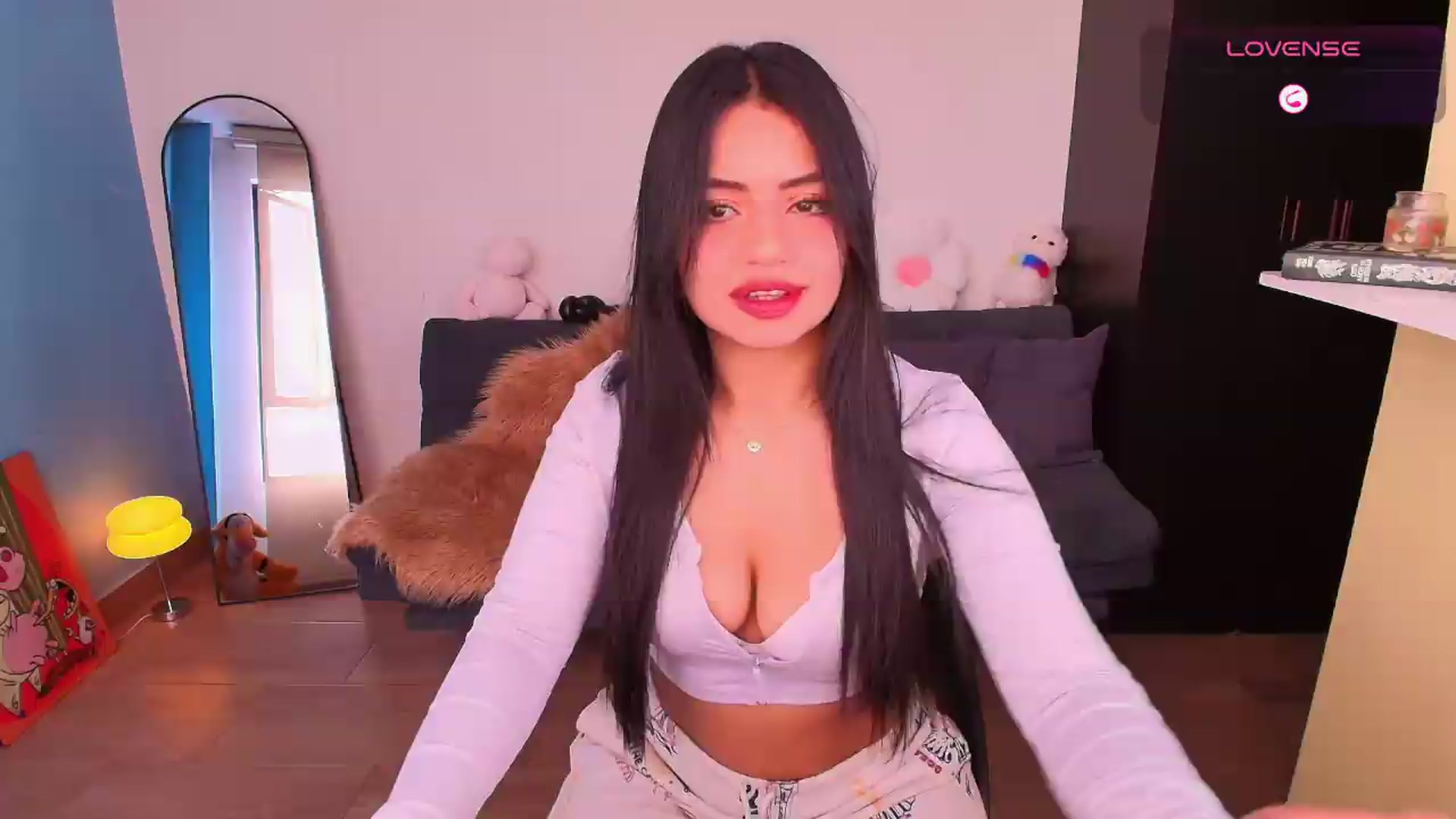 Gallery image thumbnail from SarishaLove's myfreecams stream on, 09/20/2026, 14:53 image 10 of 20