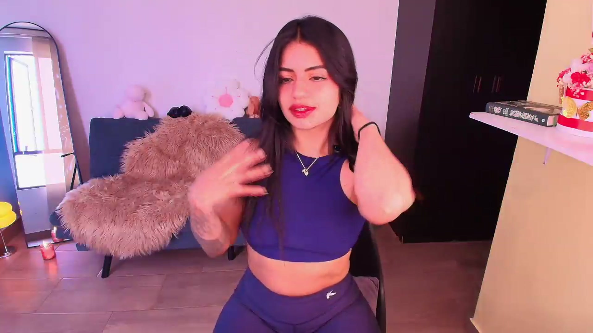 Gallery image thumbnail from SarishaLove's myfreecams stream on, 09/29/2026, 14:04 image 8 of 20
