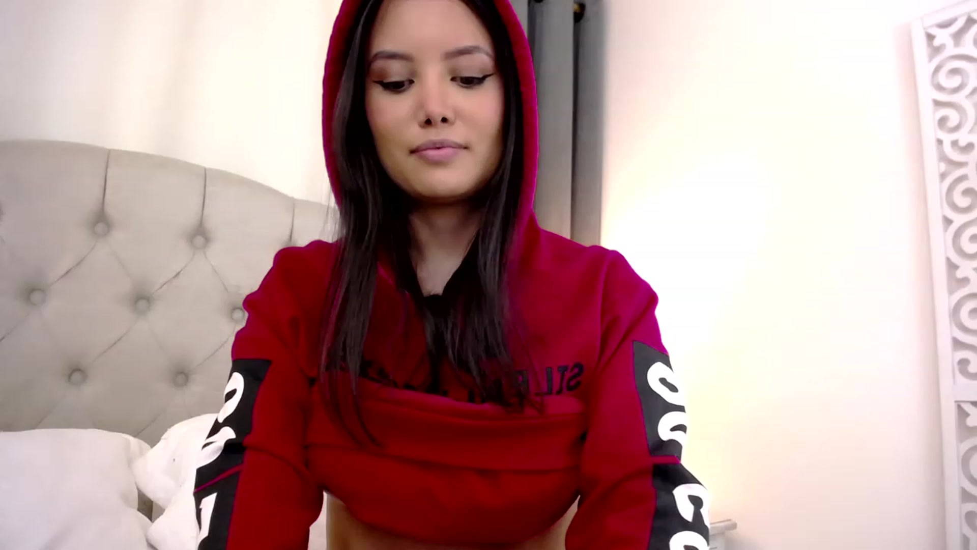 Gallery image thumbnail from Sarita_swtt's myfreecams stream on, 03/13/2023, 24:48 image 3 of 20