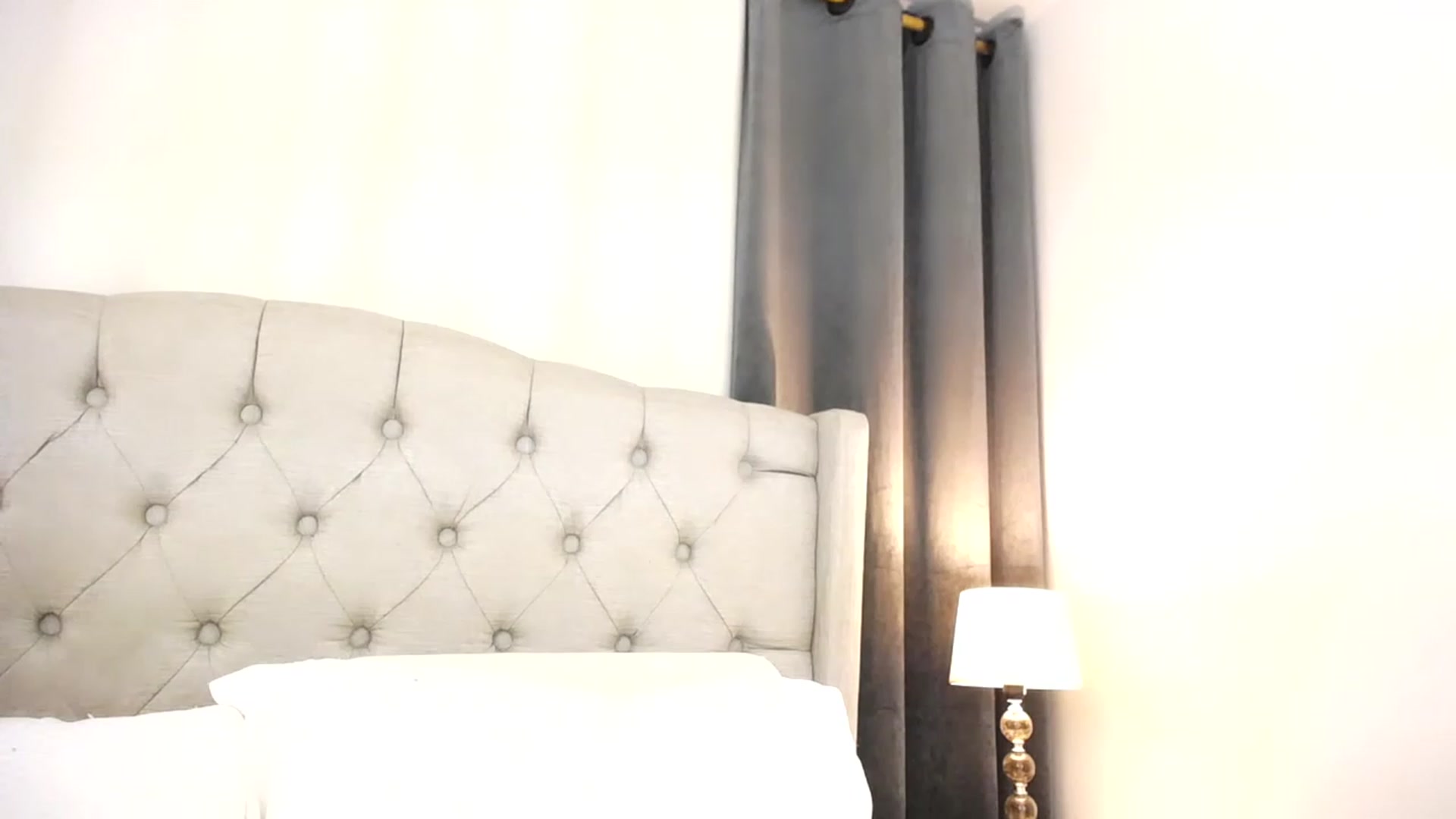 Gallery image thumbnail from Sarita_swtt's myfreecams stream on, 04/16/2023, 24:01 image 3 of 20