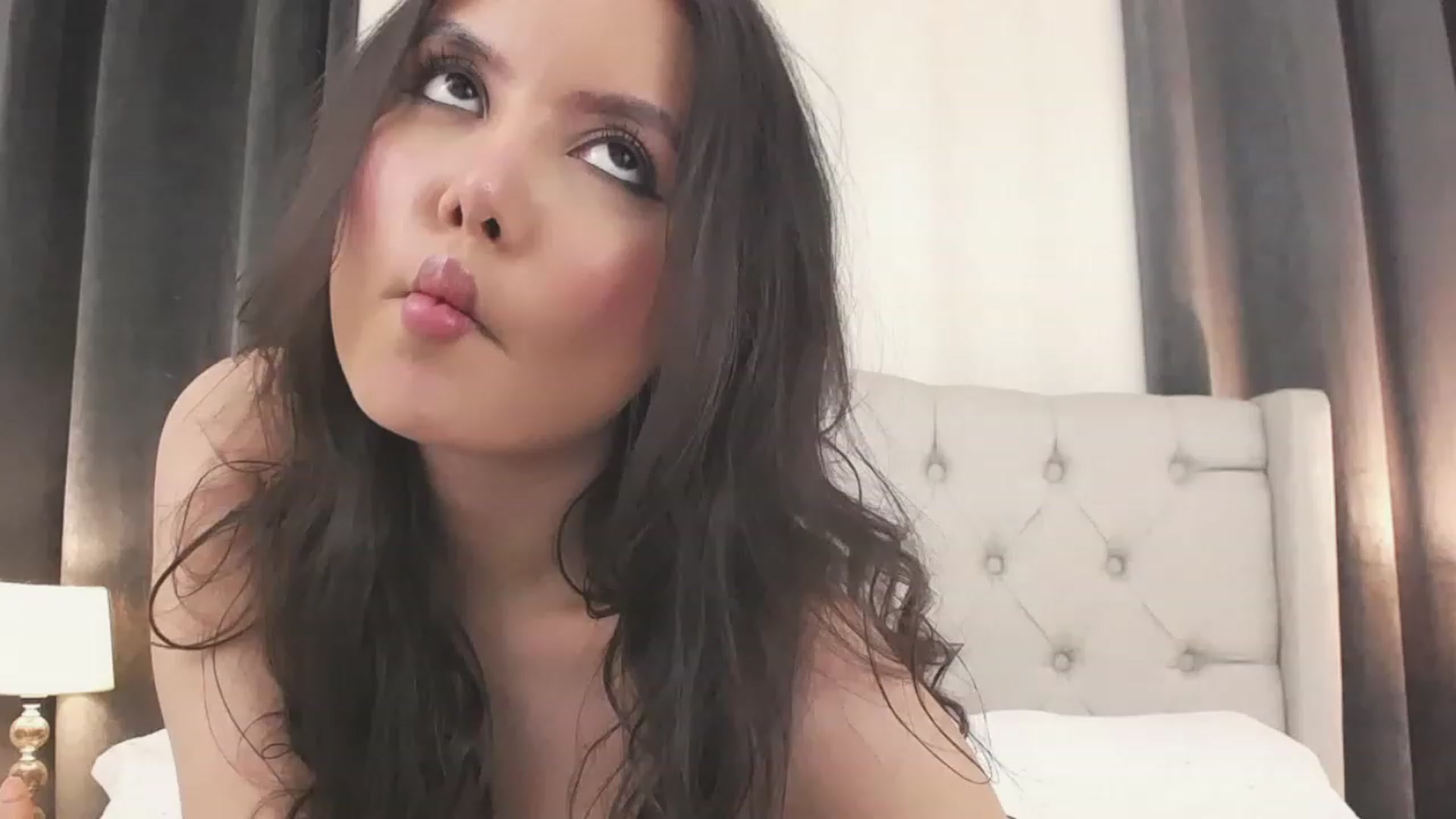 Gallery image thumbnail from Sarita_swtt's myfreecams stream on, 06/16/2023, 01:08 image 9 of 20