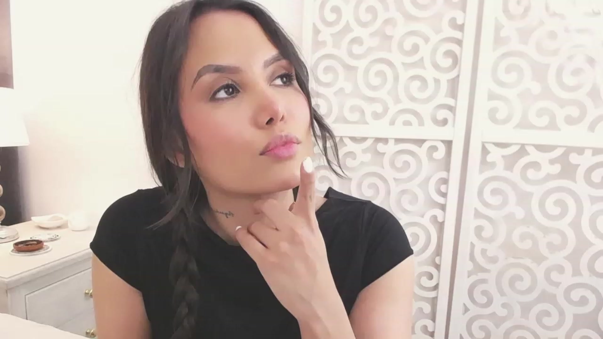 Gallery image thumbnail from Sarita_swtt's myfreecams stream on, 09/06/2023, 16:00 image 7 of 20