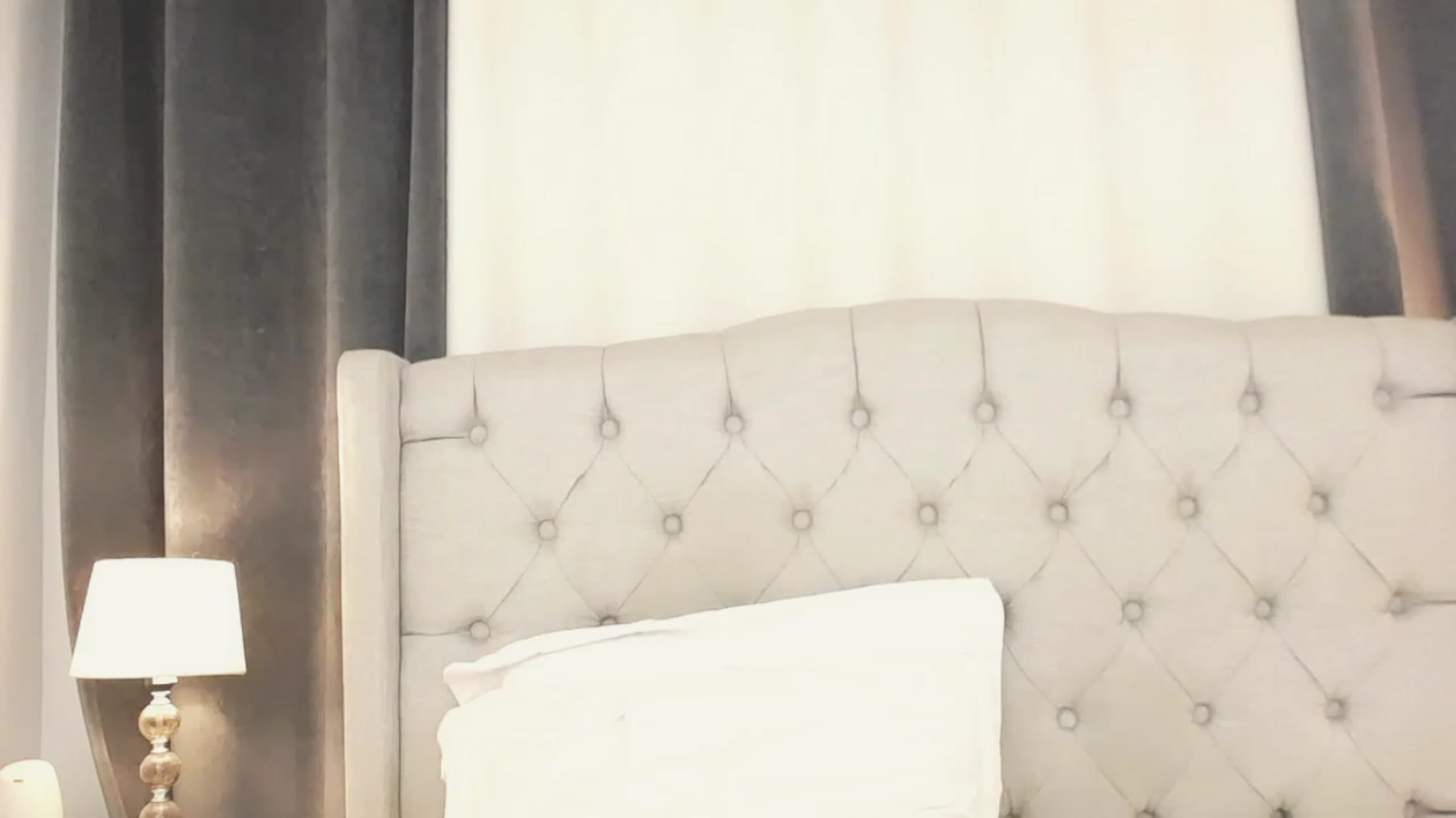 Gallery image thumbnail from Sarita_swtt's myfreecams stream on, 10/20/2023, 02:00 image 17 of 20