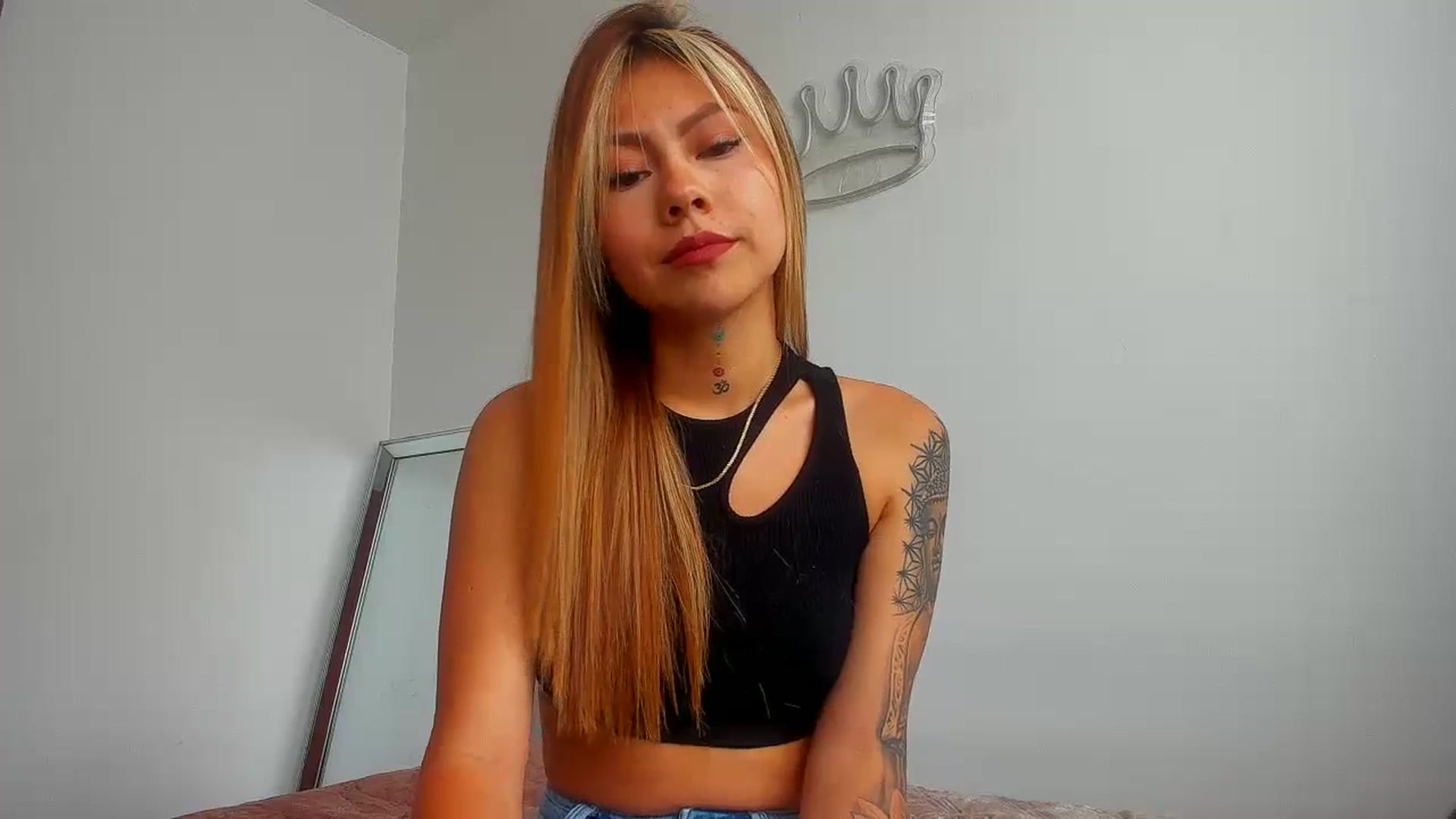 Gallery image thumbnail from Saritaa__'s myfreecams stream on, 07/04/2023, 16:38 image 7 of 20