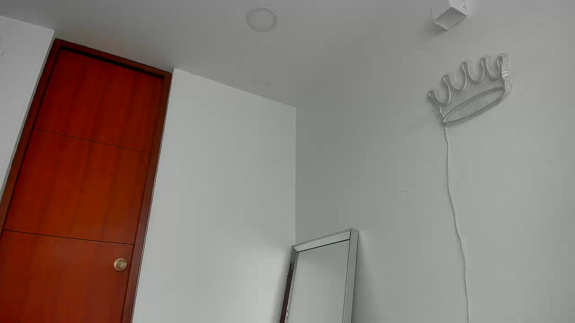Gallery image thumbnail from Saritaa__'s myfreecams stream on, 07/11/2023, 13:30 image 20 of 20