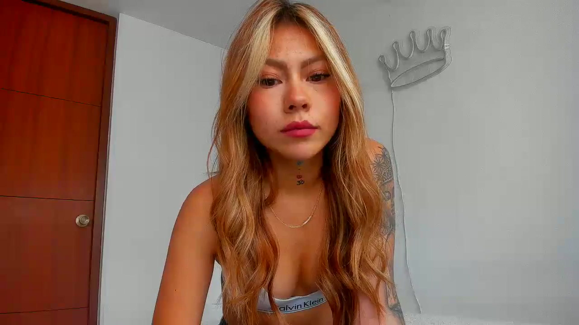Gallery image thumbnail from Saritaa__'s myfreecams stream on, 07/12/2023, 15:55 image 18 of 20