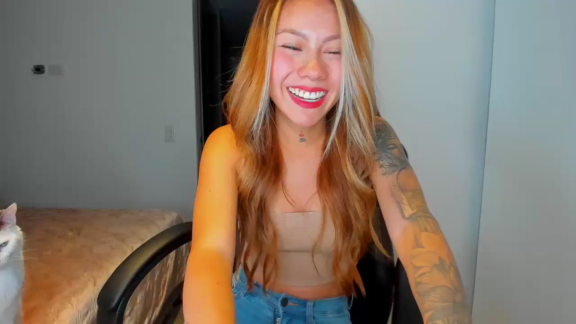 Gallery image thumbnail from Saritaa__'s myfreecams stream on, 07/25/2024, 24:29 image 7 of 20