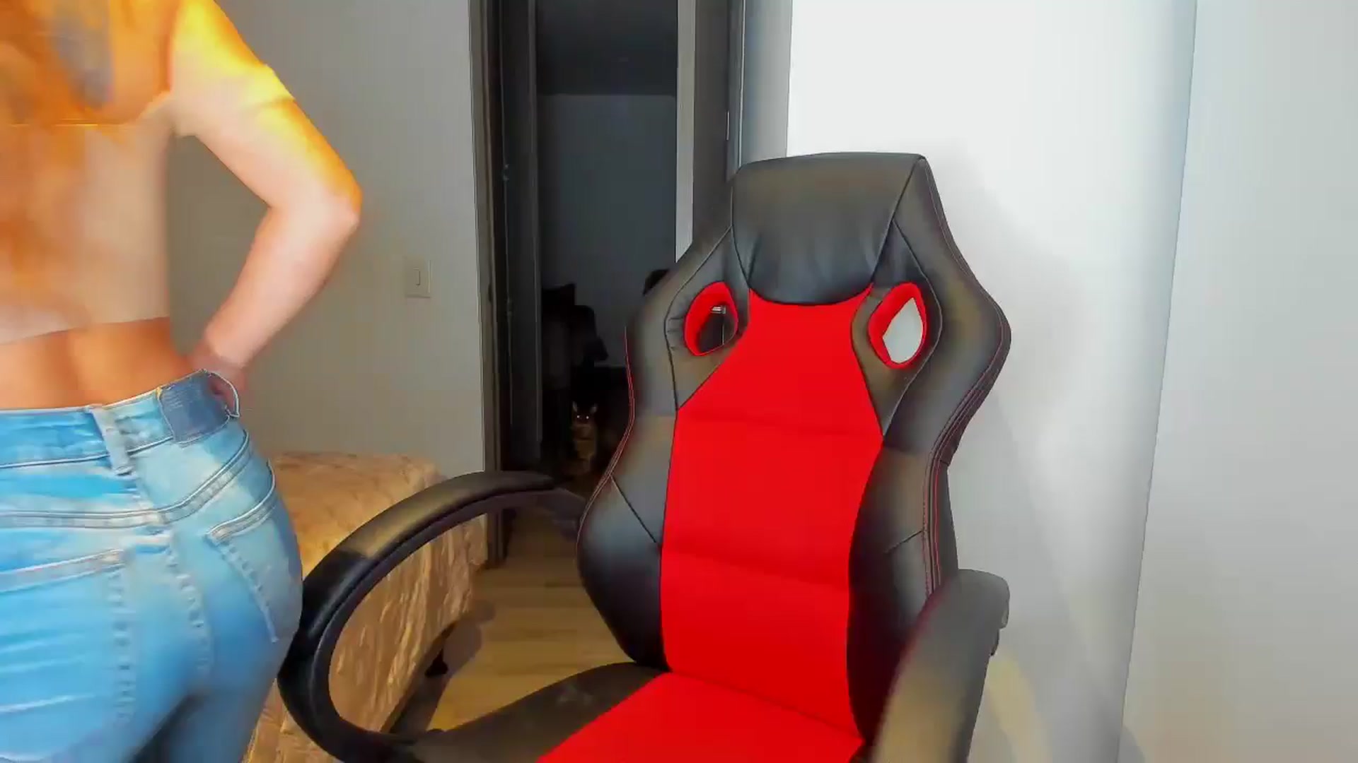 Gallery image thumbnail from Saritaa__'s myfreecams stream on, 07/25/2024, 01:04 image 2 of 20