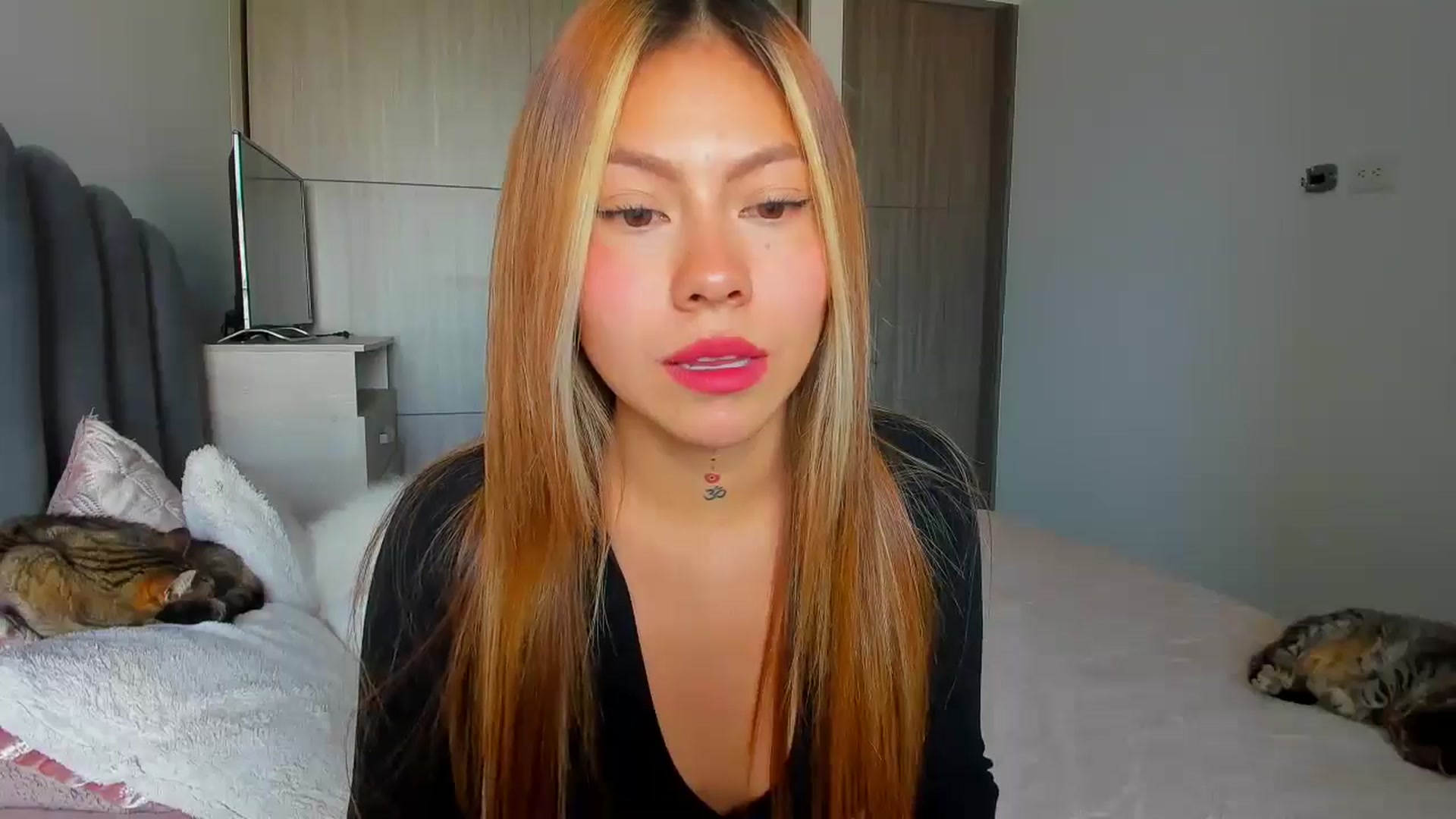 Gallery image thumbnail from Saritaa__'s myfreecams stream on, 07/30/2024, 21:36 image 7 of 20