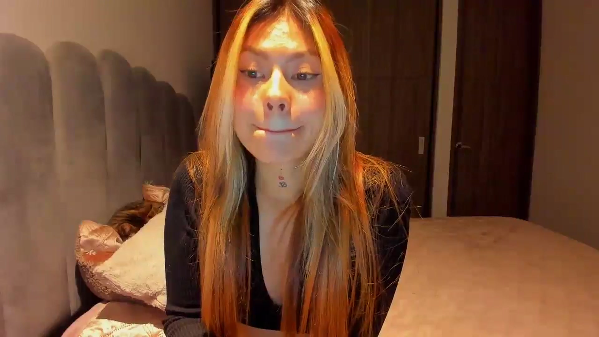 Gallery image thumbnail from Saritaa__'s myfreecams stream on, 07/31/2024, 24:00 image 13 of 20