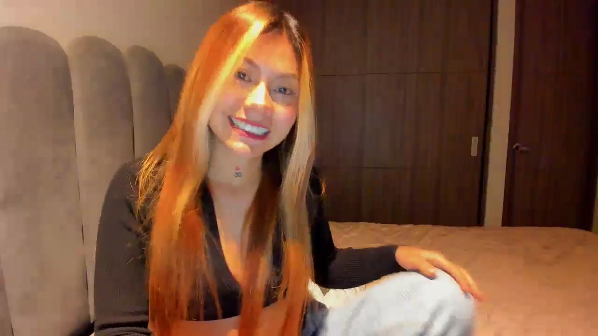 Gallery image thumbnail from Saritaa__'s myfreecams stream on, 07/31/2024, 24:00 image 19 of 20