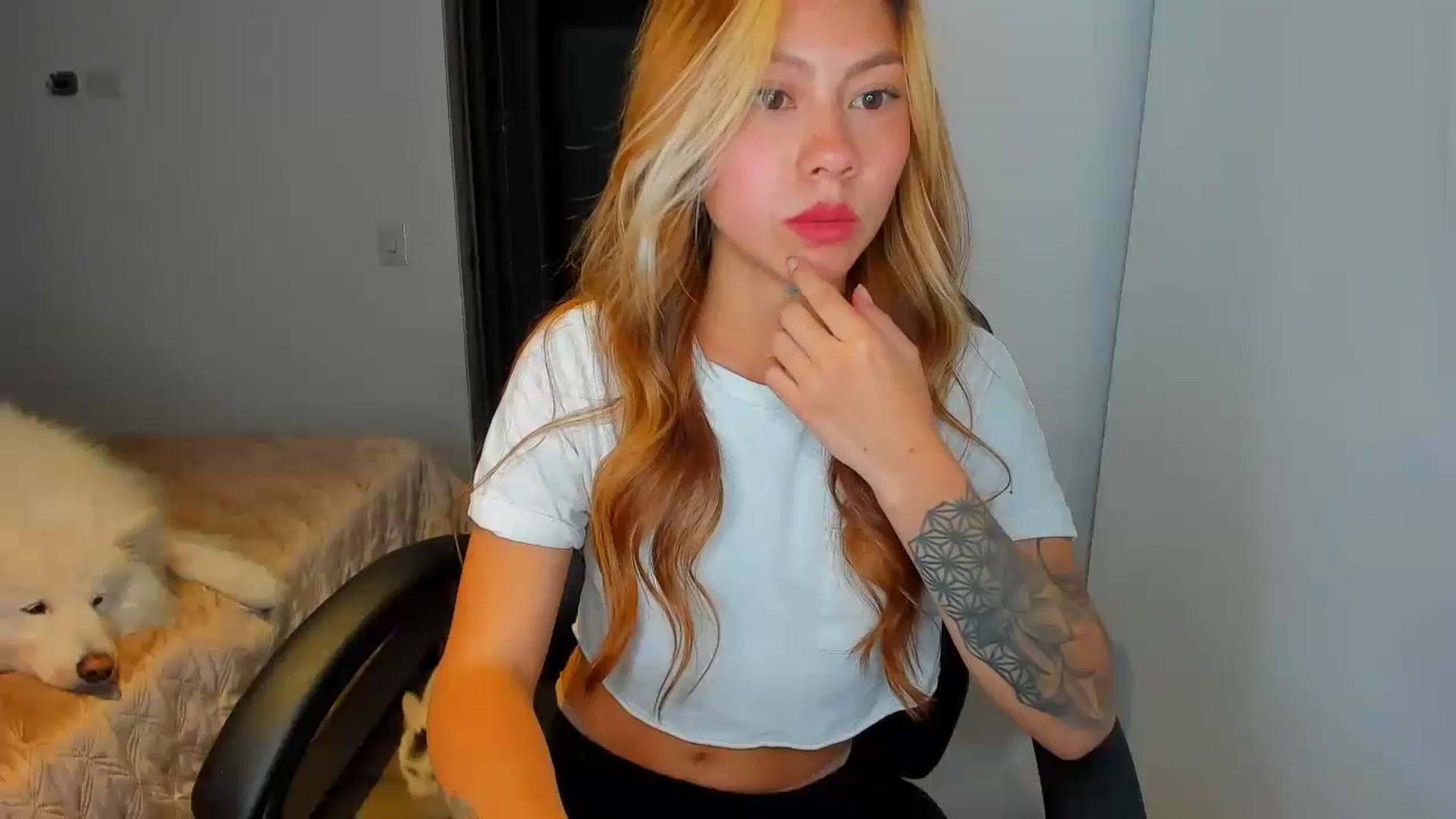 Gallery image thumbnail from Saritaa__'s myfreecams stream on, 08/10/2024, 01:10 image 20 of 20