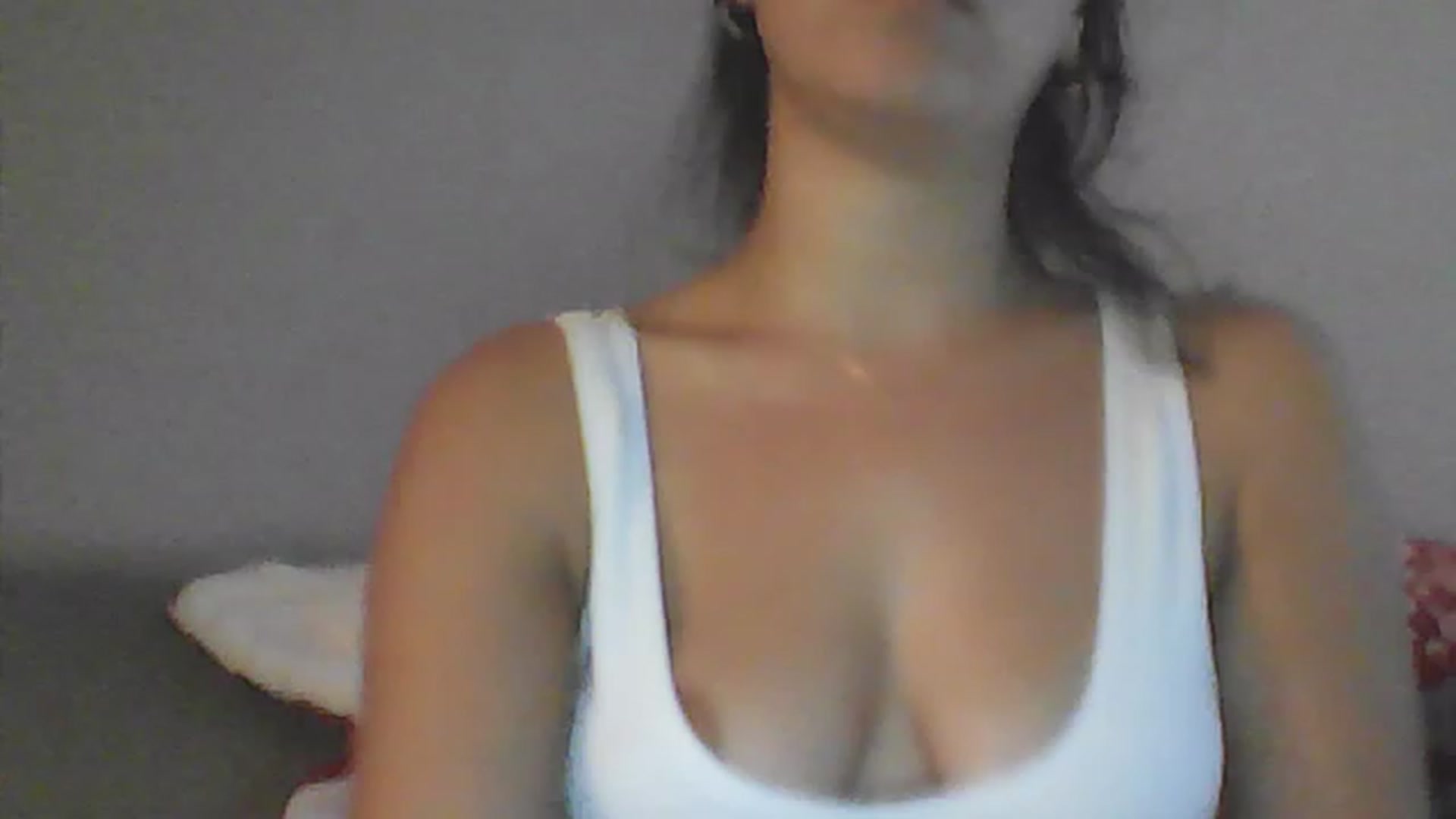 Gallery image thumbnail from Sasaj23's myfreecams stream on, 12/08/2022, 14:42 image 17 of 20