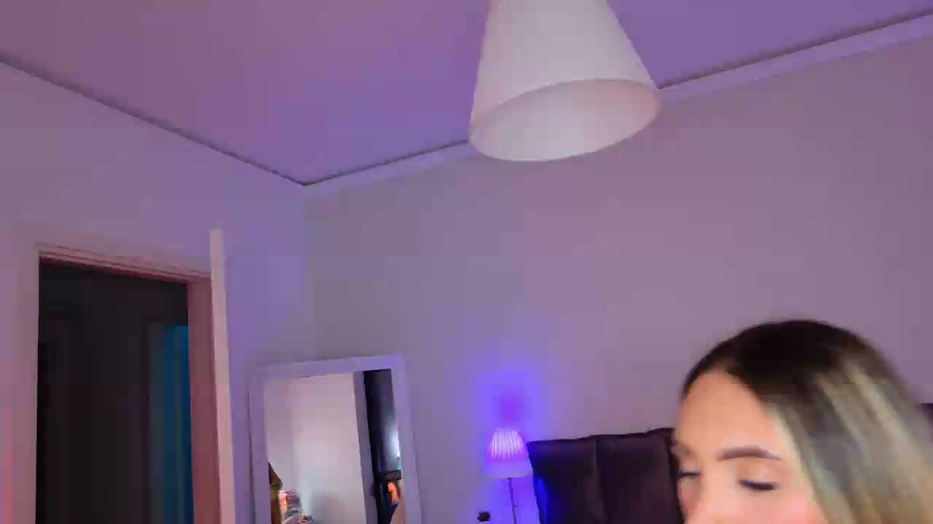 Gallery image thumbnail from SashaElite's myfreecams stream on, 07/31/2026, 01:31 image 1 of 20