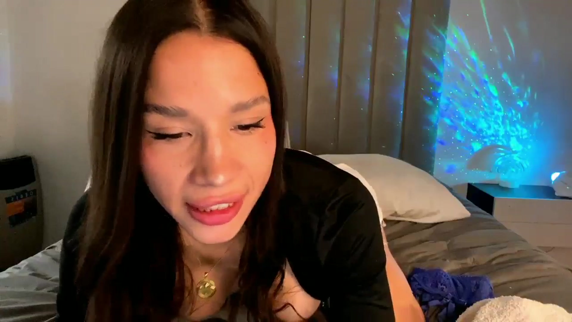 Gallery image thumbnail from SashaEmber's myfreecams stream on, 01/04/2026, 18:55 image 6 of 20