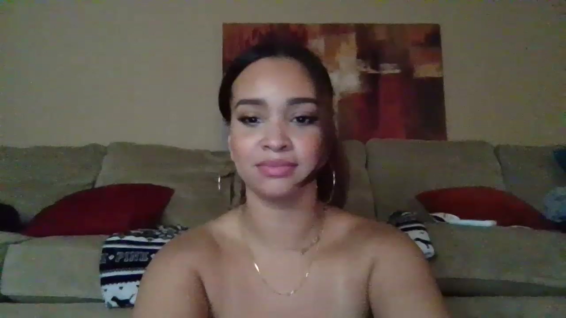 Gallery image thumbnail from SashaEstrella's myfreecams stream on, 12/30/2022, 08:41 image 11 of 20