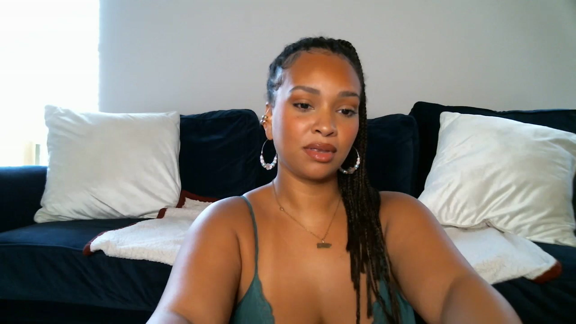 Gallery image thumbnail from SashaEstrella's myfreecams stream on, 06/26/2024, 16:35 image 4 of 20
