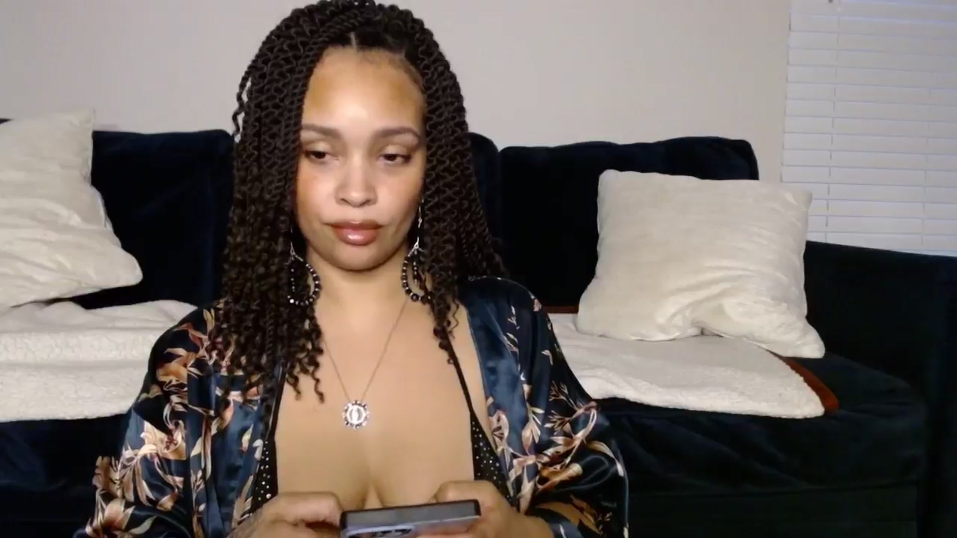 Gallery image thumbnail from SashaEstrella's myfreecams stream on, 10/16/2024, 11:23 image 10 of 20