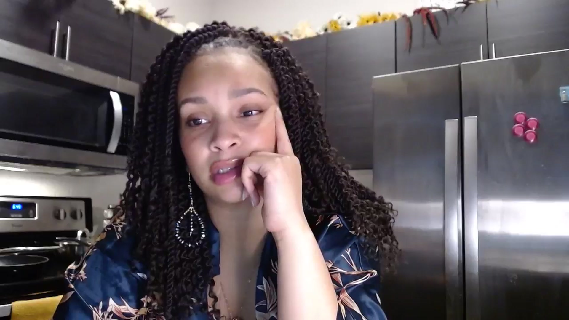 Gallery image thumbnail from SashaEstrella's myfreecams stream on, 10/16/2024, 12:24 image 4 of 20