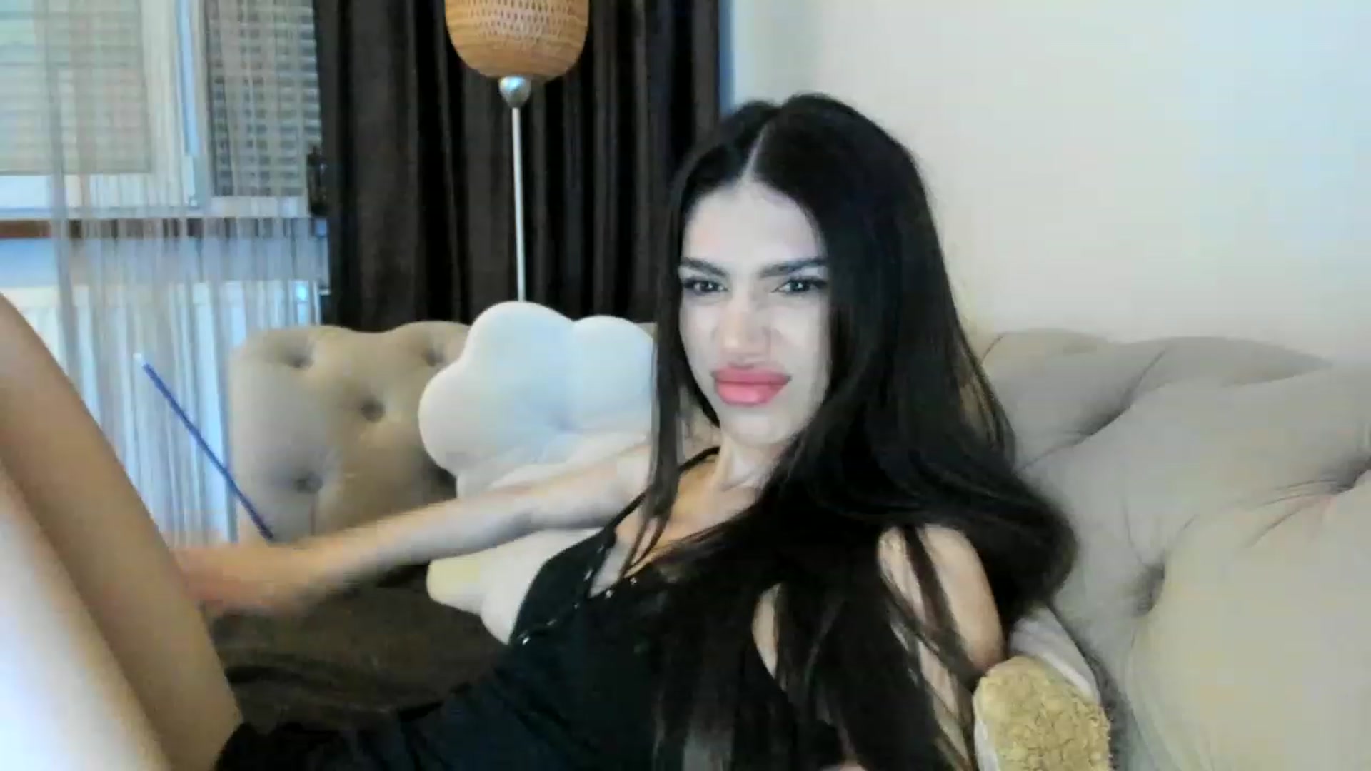 Gallery image thumbnail from SashaLopez's myfreecams stream on, 05/04/2023, 21:32 image 4 of 20