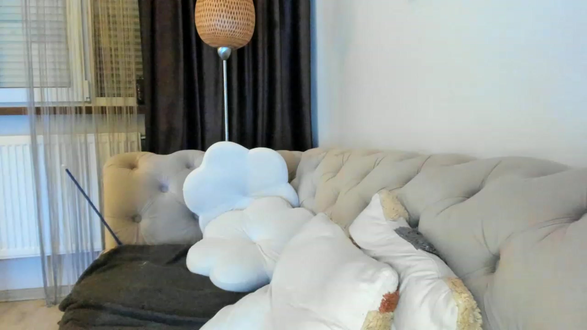 Gallery image thumbnail from SashaLopez's myfreecams stream on, 05/04/2023, 21:32 image 8 of 20