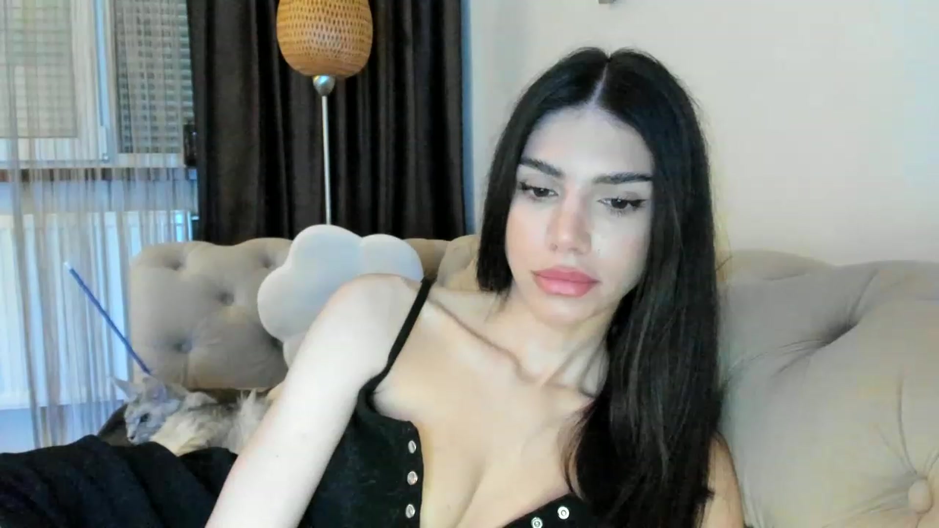 Gallery image thumbnail from SashaLopez's myfreecams stream on, 05/04/2023, 22:09 image 16 of 20