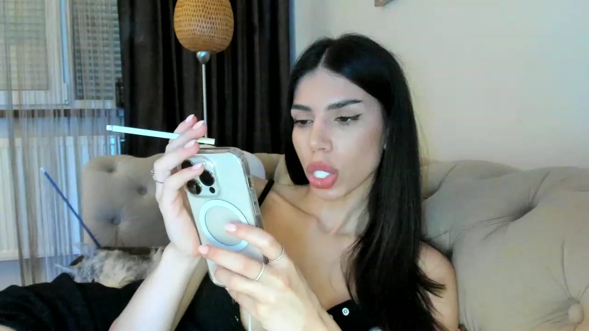 Gallery image thumbnail from SashaLopez's myfreecams stream on, 05/04/2023, 22:09 image 7 of 20