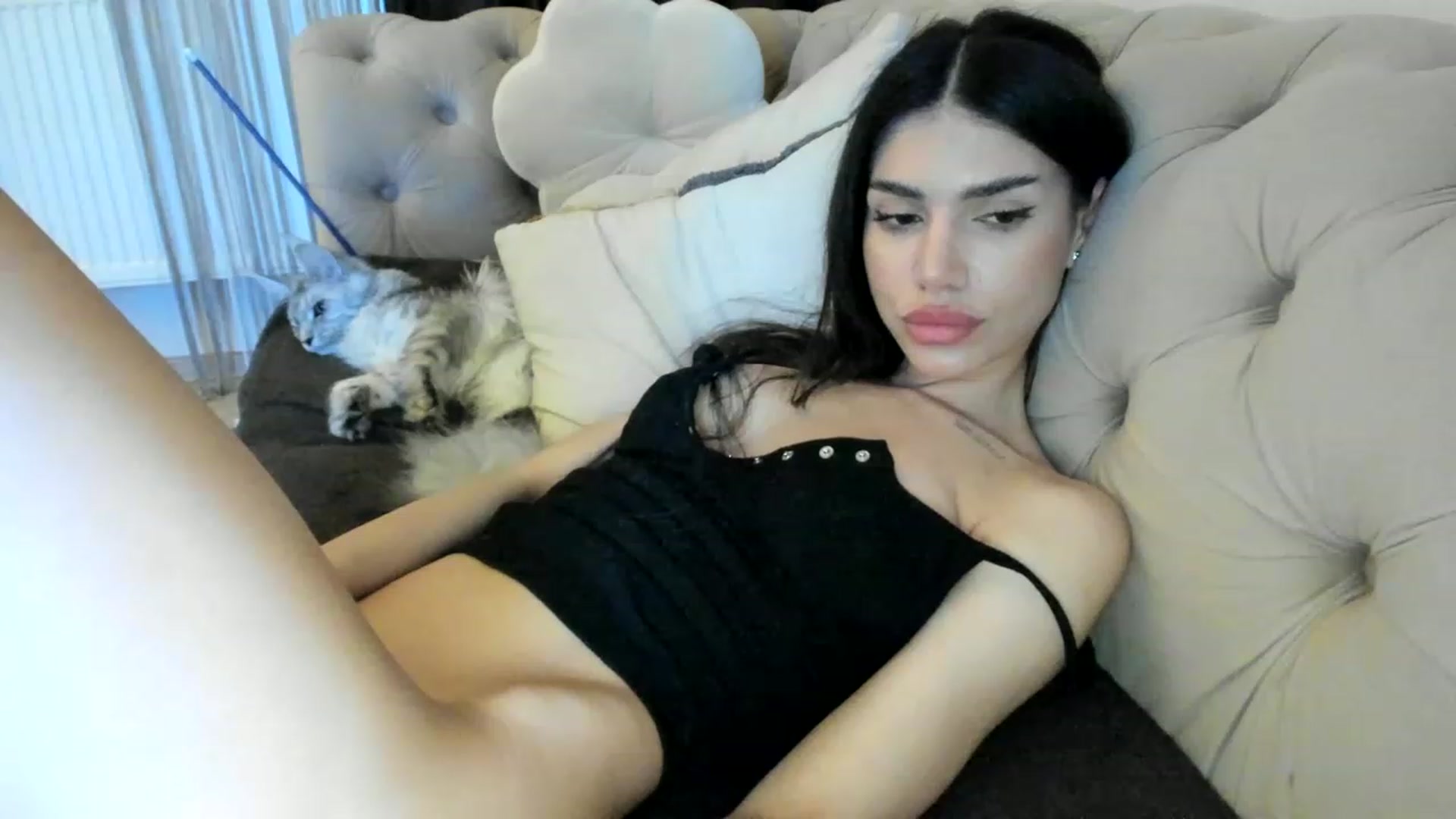 Gallery image thumbnail from SashaLopez's myfreecams stream on, 05/04/2023, 22:09 image 2 of 20