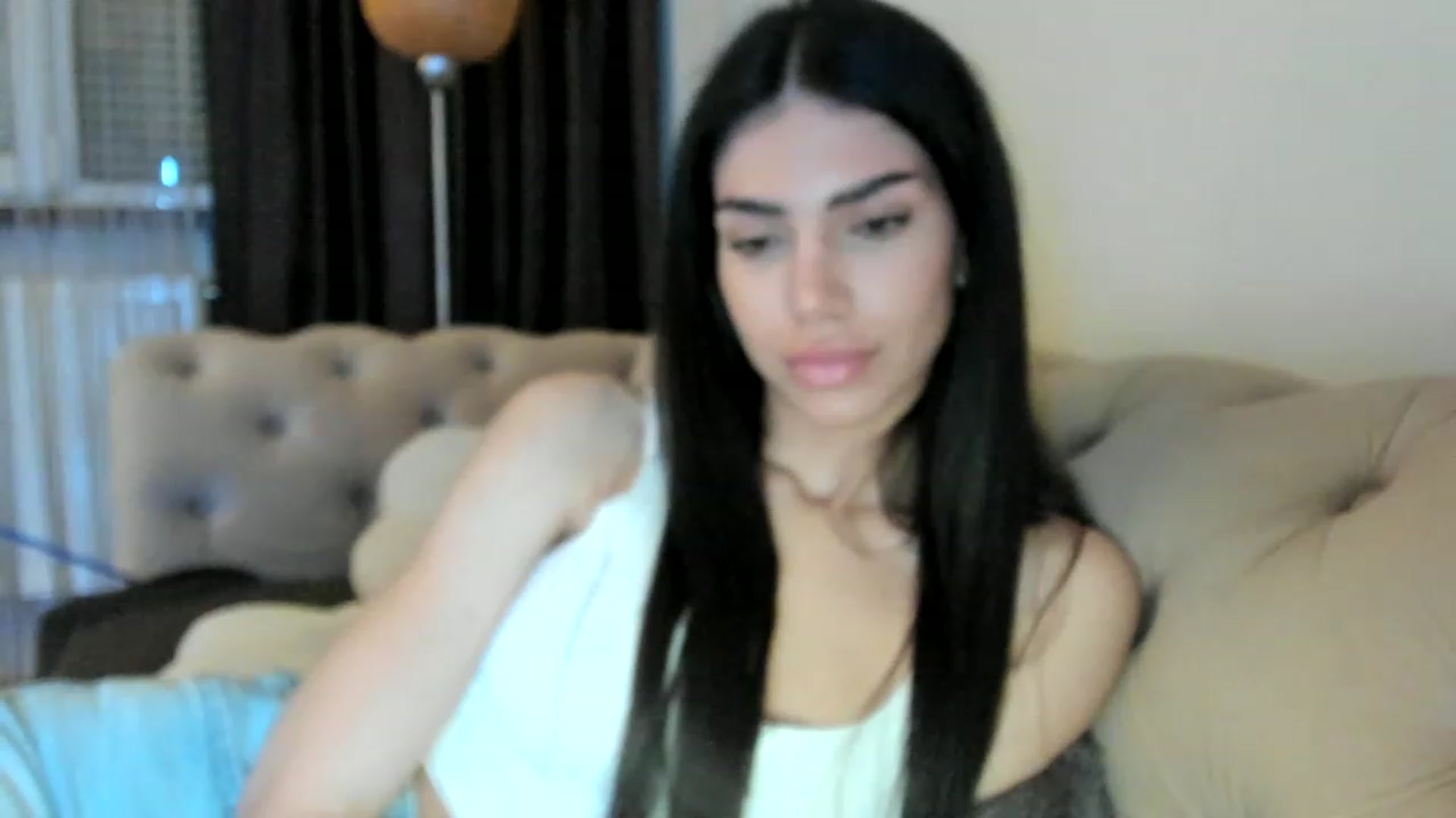 Gallery image thumbnail from SashaLopez's myfreecams stream on, 05/05/2023, 22:53 image 18 of 20