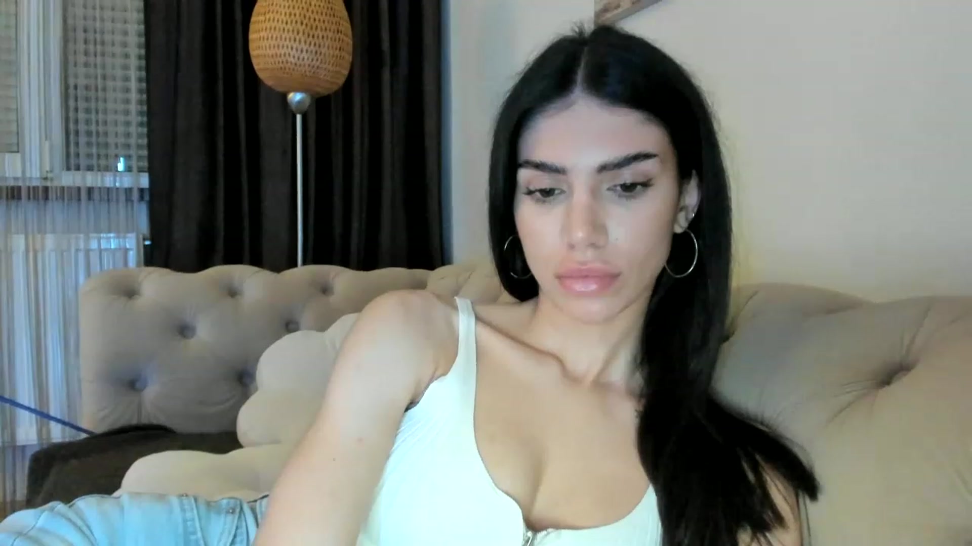 Gallery image thumbnail from SashaLopez's myfreecams stream on, 05/05/2023, 22:53 image 20 of 20
