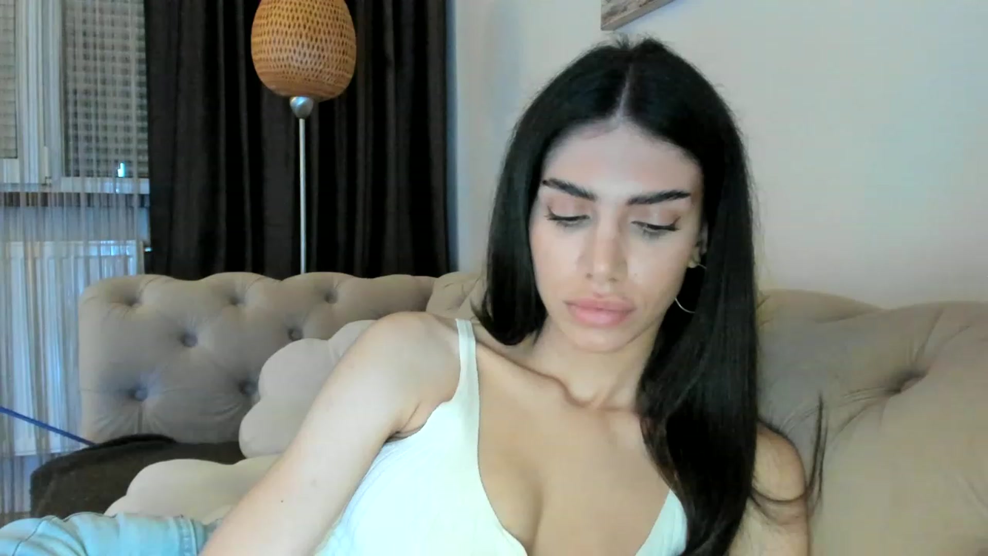 Gallery image thumbnail from SashaLopez's myfreecams stream on, 05/05/2023, 22:53 image 16 of 20