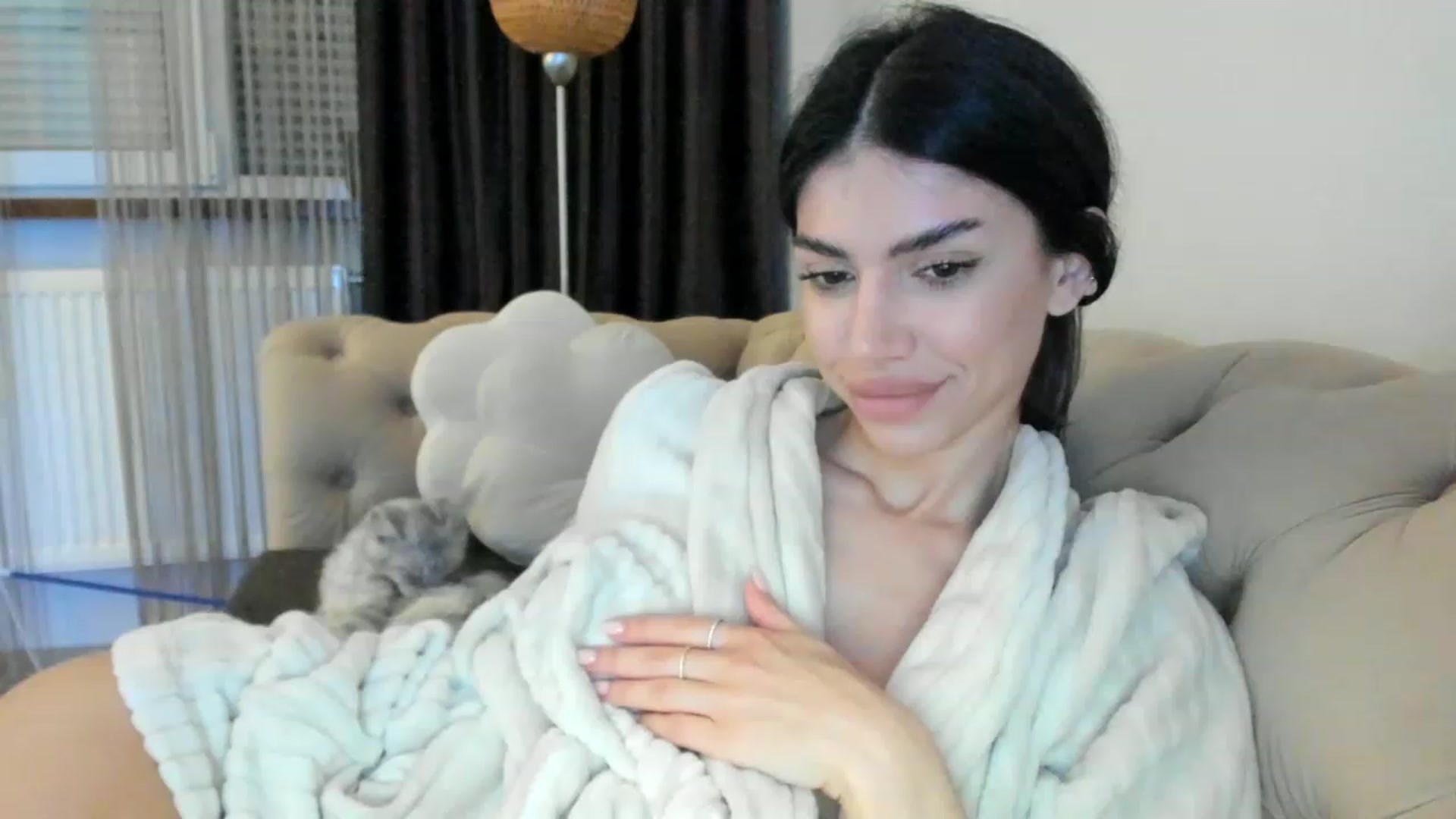 Gallery image thumbnail from SashaLopez's myfreecams stream on, 05/07/2023, 20:24 image 13 of 20