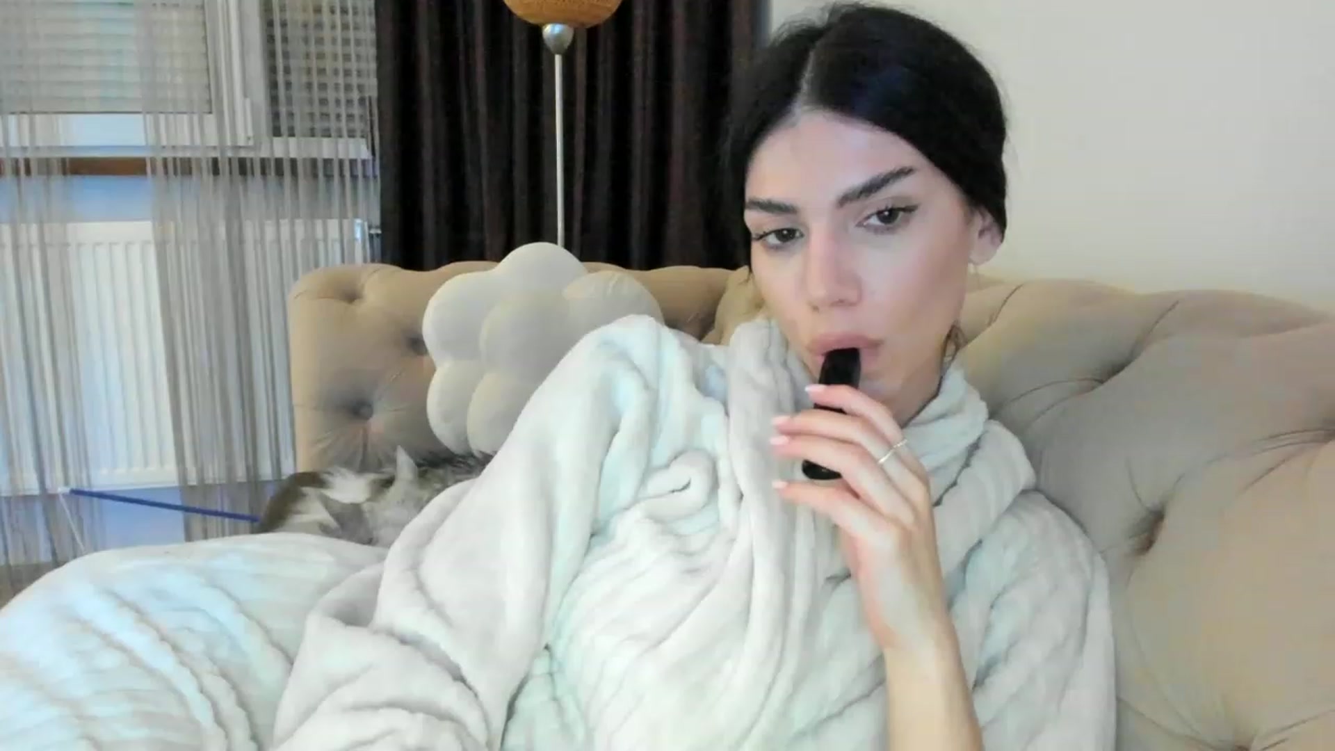 Gallery image thumbnail from SashaLopez's myfreecams stream on, 05/07/2023, 20:50 image 15 of 20