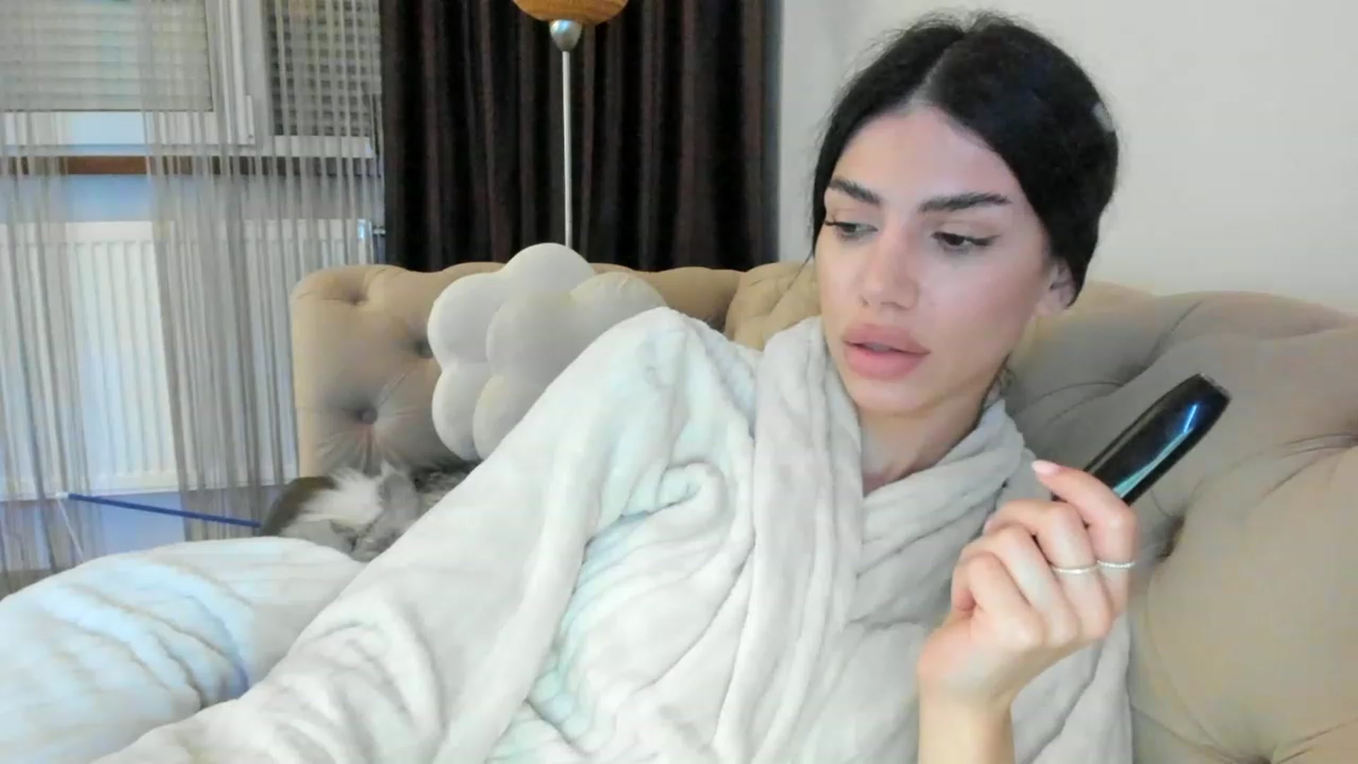 Gallery image thumbnail from SashaLopez's myfreecams stream on, 05/07/2023, 20:50 image 17 of 20